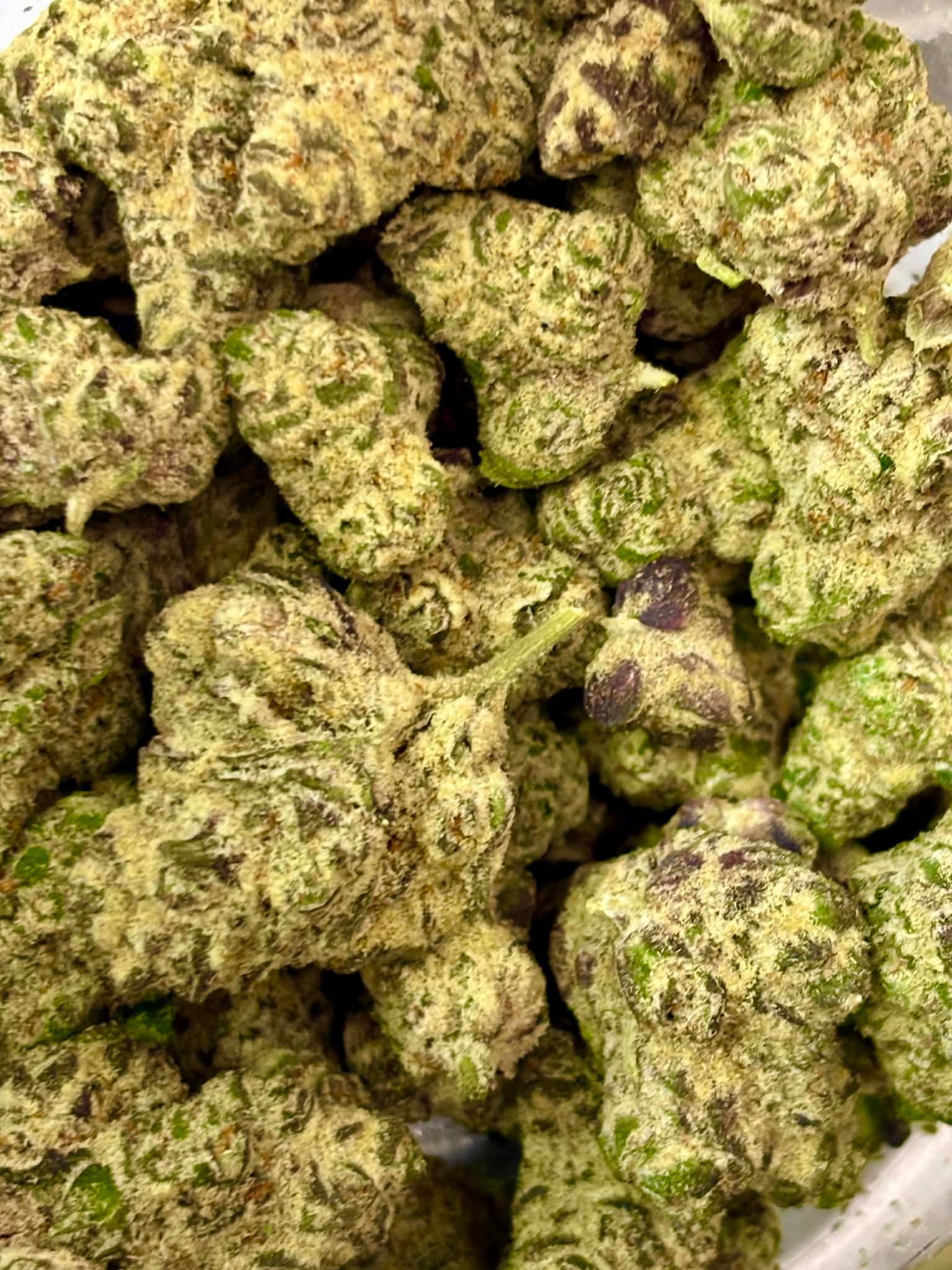 Lilac Diesel Thca strain